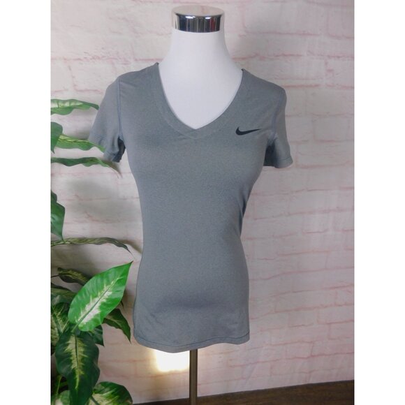 SALE Nike Pro Gray V-Neck Tee Small Women Fitted Stretch - Picture 1 of 8
